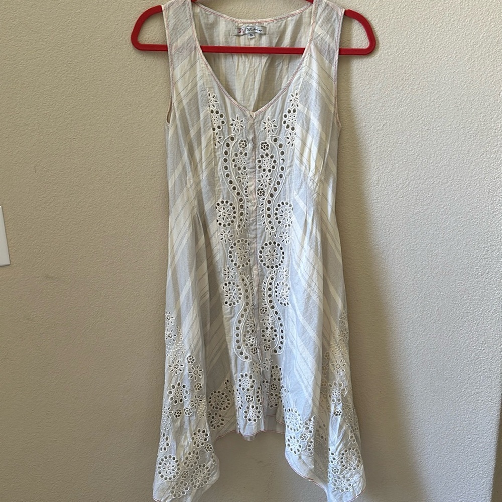 Johnny Was 3J Workshop embroidered dress. Size Small.